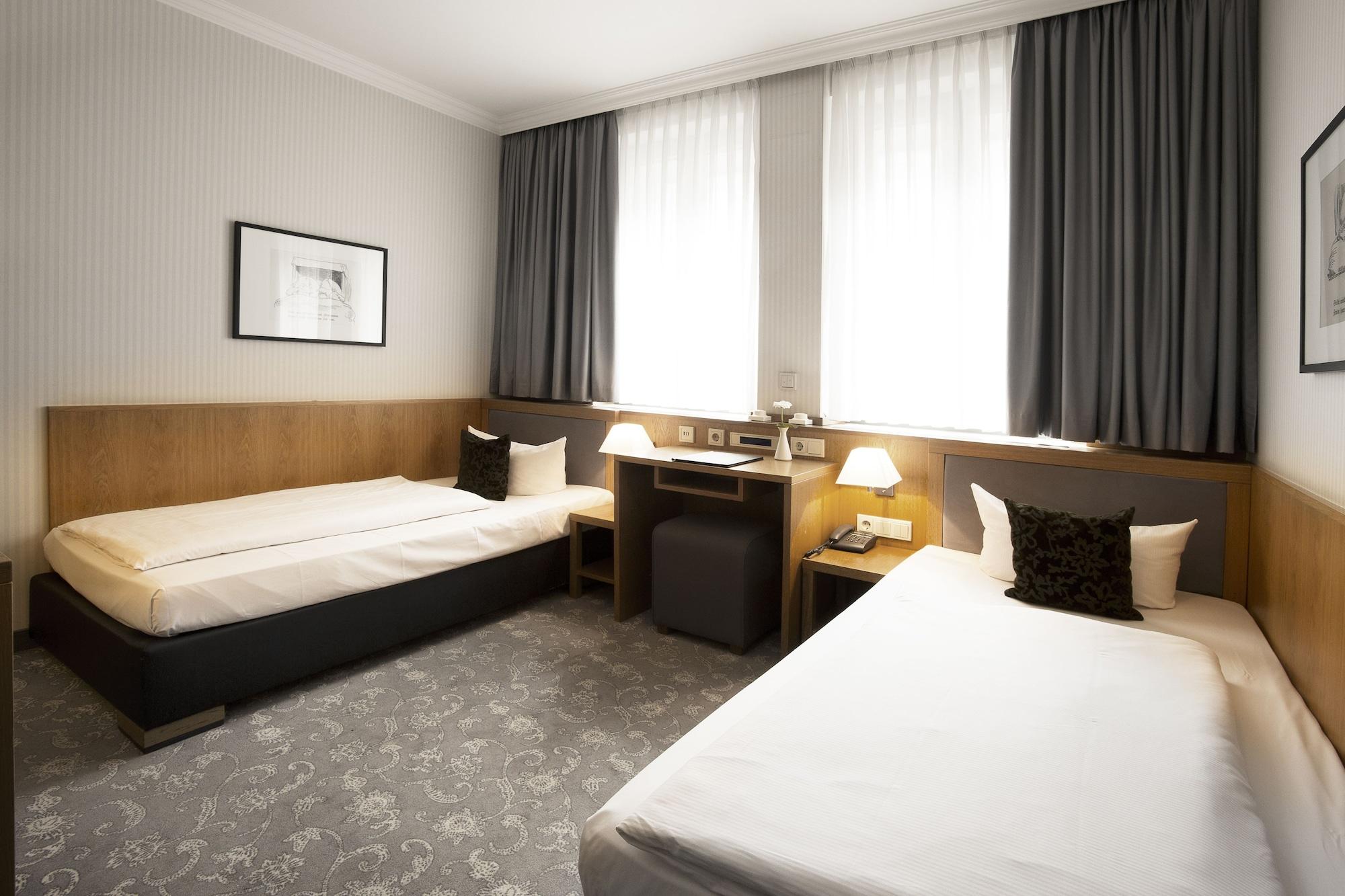 פרנקפורט Townhouse Hotel מראה חיצוני תמונה