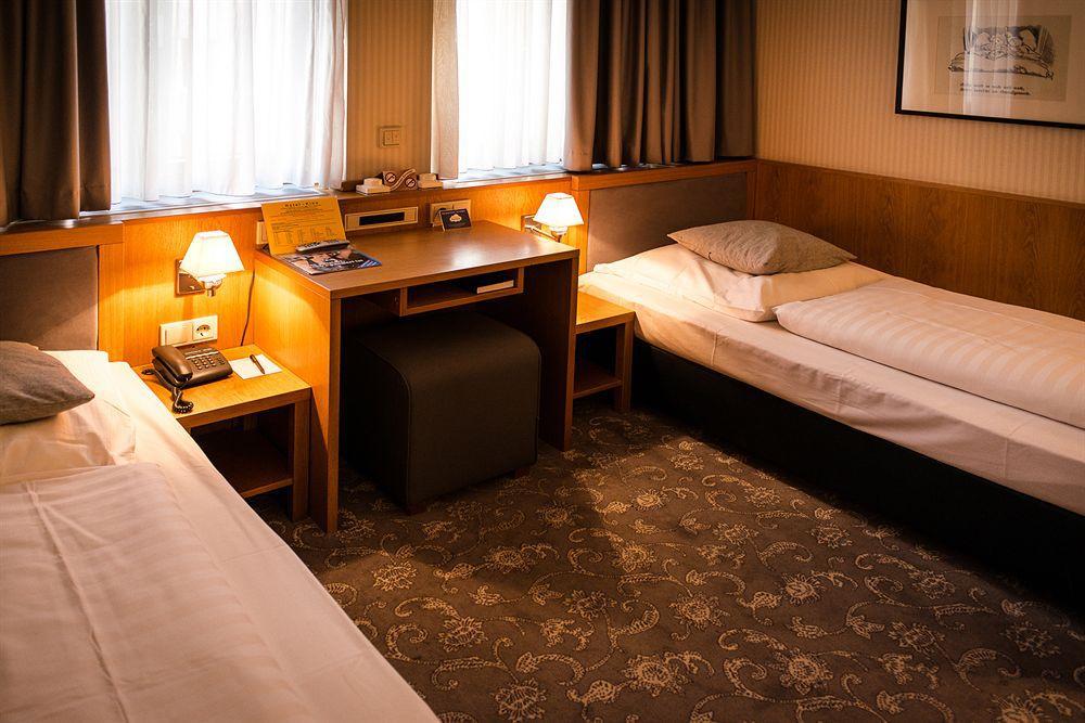 פרנקפורט Townhouse Hotel מראה חיצוני תמונה