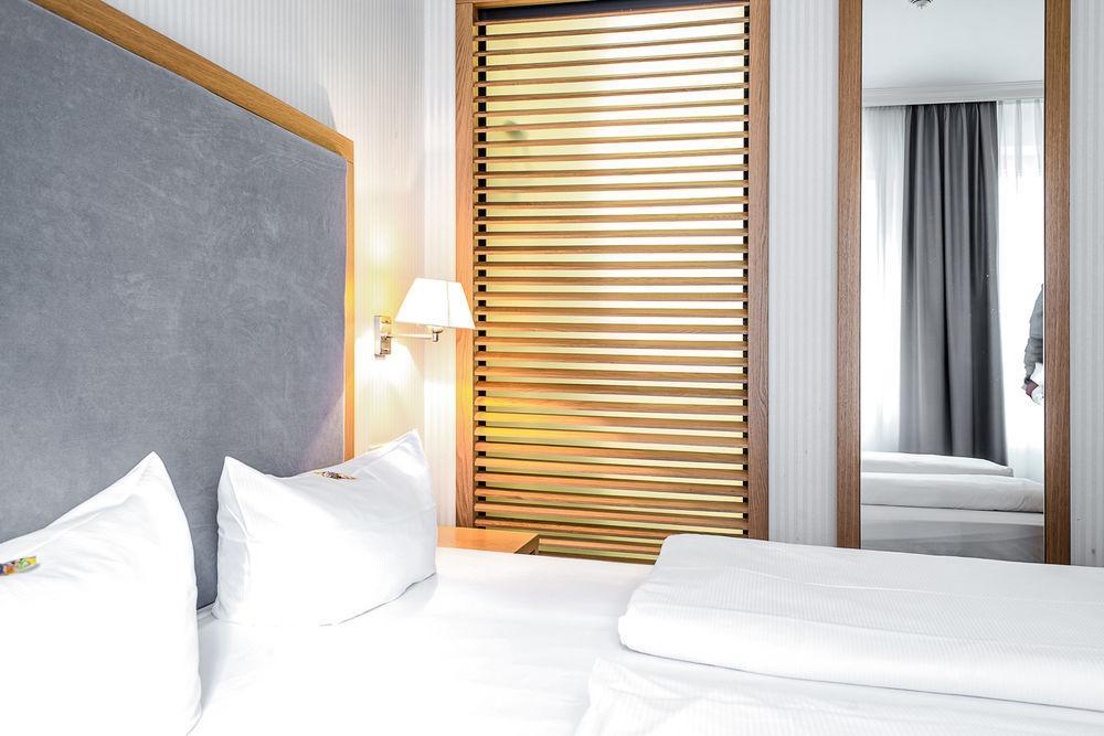 פרנקפורט Townhouse Hotel מראה חיצוני תמונה